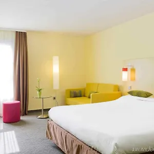 Ibis Styles Centre Port 3* Niza